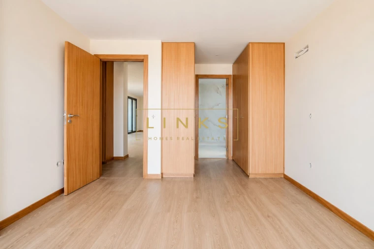Apartamento T2 para Venda em Funchal (Santa Maria Maior) Foto 13