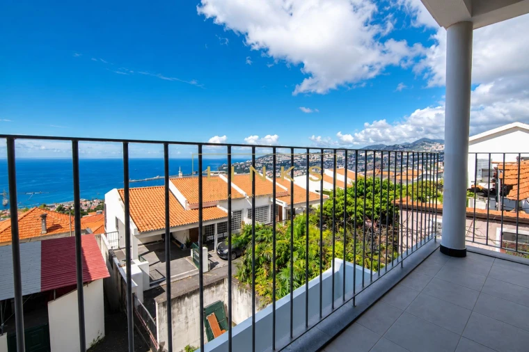 Apartamento T2 para Venda em Funchal (Santa Maria Maior) Foto 3