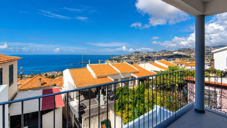 Apartamento T2 para Venda em Funchal (Santa Maria Maior)
