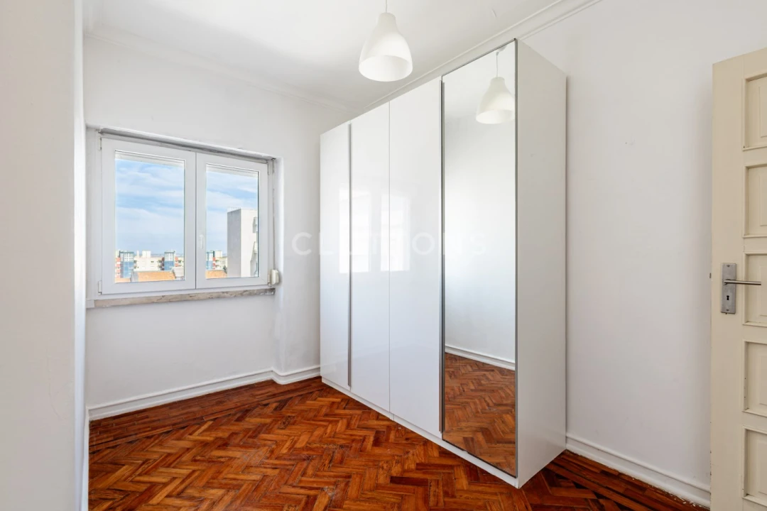 Apartamento T1 para Venda em Penha de França Foto 18