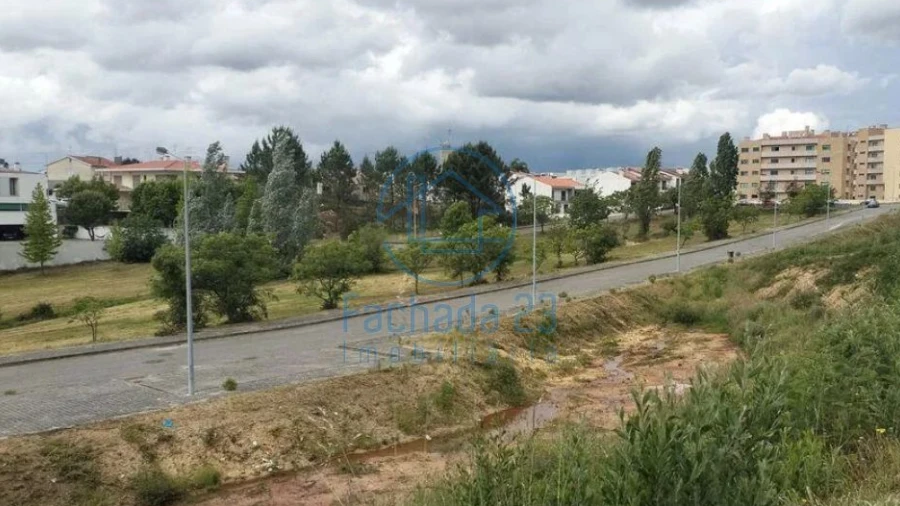 Terreno para Venda em Águeda e Borralha