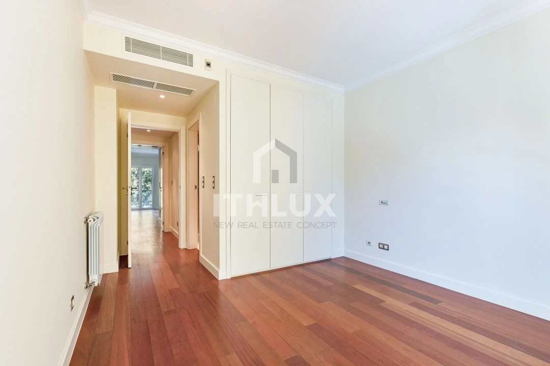 Apartamento T4 para Venda em Avenidas Novas Foto 29