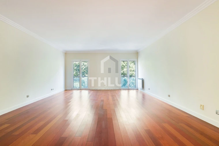 Apartamento T4 para Venda em Avenidas Novas Foto 17