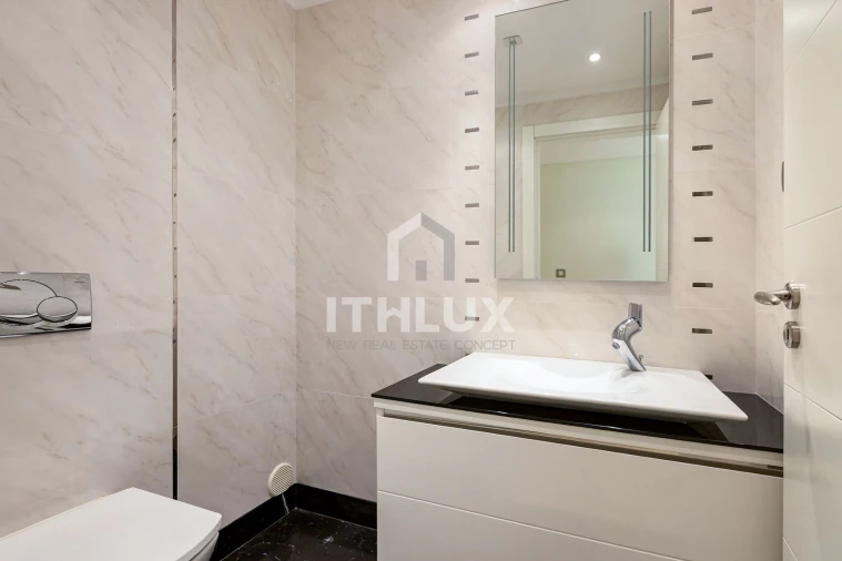 Apartamento T4 para Venda em Avenidas Novas Foto 9