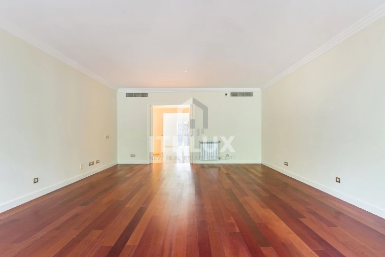 Apartamento T4 para Venda em Avenidas Novas Foto 16