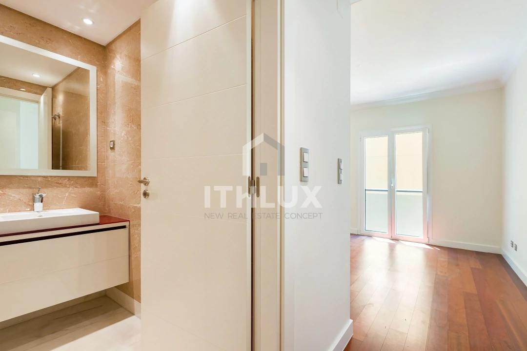 Apartamento T4 para Venda em Avenidas Novas Foto 27