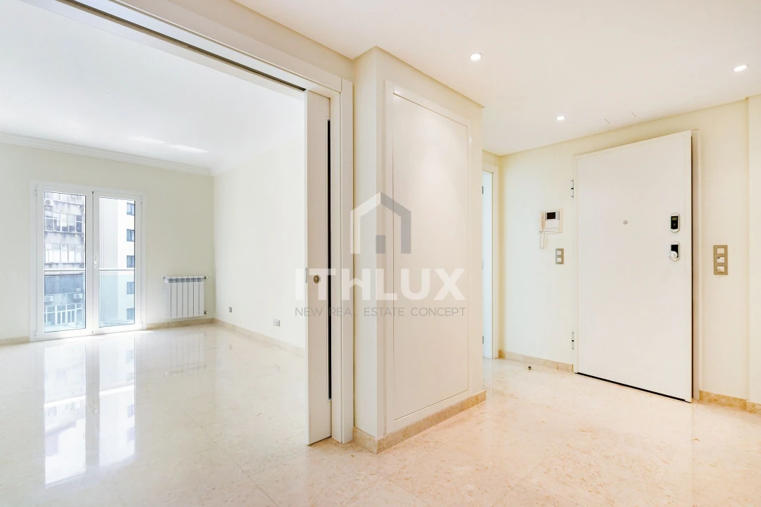 Apartamento T4 para Venda em Avenidas Novas Foto 6