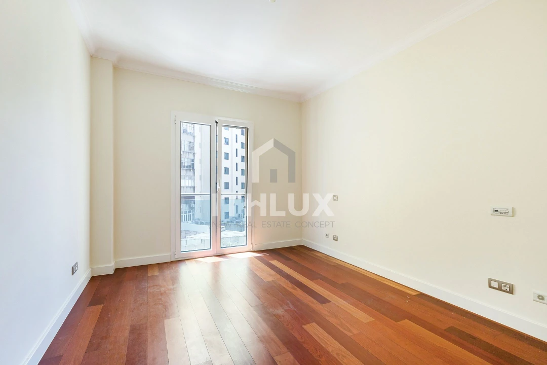 Apartamento T4 para Venda em Avenidas Novas Foto 19