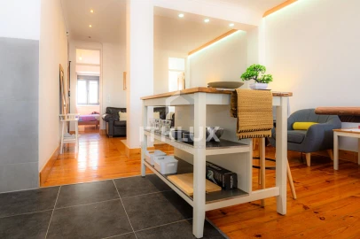 Apartamento T2 para Arrendamento em Alcantara