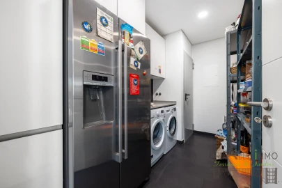 Moradia T4 para Venda em Corroios