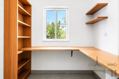 Moradia T5 para Venda em Olhão