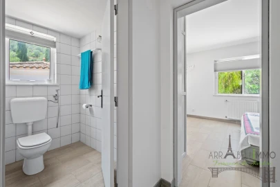 Moradia T5 para Venda em Olhão