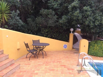 Moradia T5 para Venda em Olhão