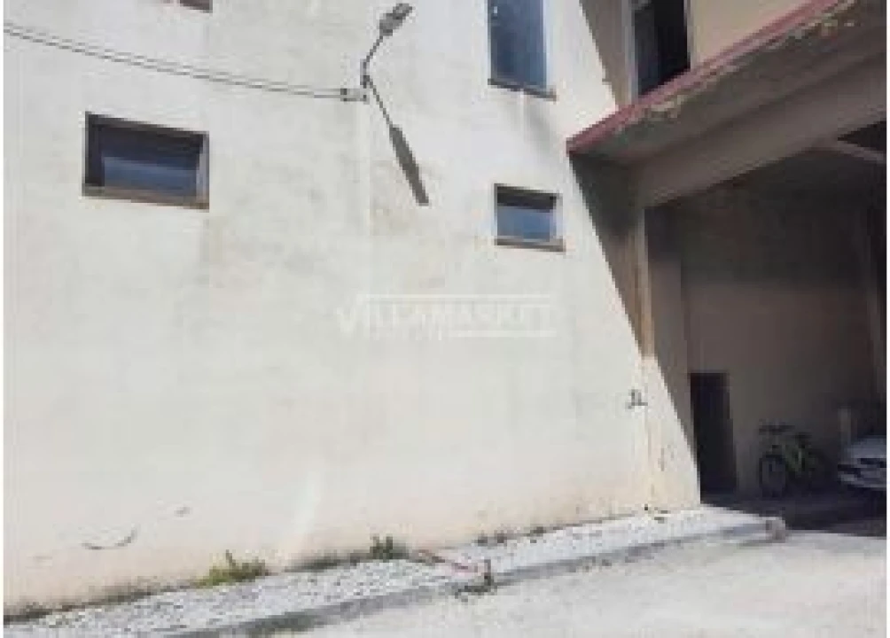 Negócio para Venda em Rio Maior Foto 1