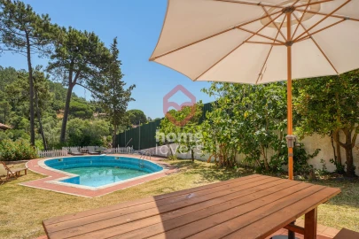 Moradia T4 para Venda em Sesimbra (Castelo)