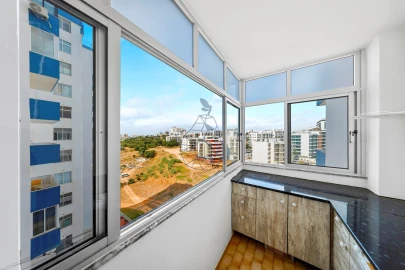 Apartamento T3 para Venda em Portimão