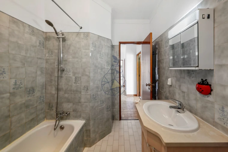 Apartamento T3 para Venda em Portimão Foto 25