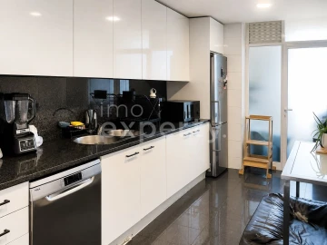 Apartamento T3 para Venda em Cidade da Maia