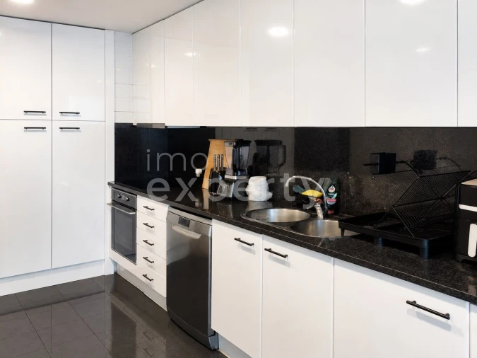 Apartamento T3 para Venda em Cidade da Maia Foto 3