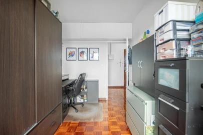Apartamento T3 para Venda em Santo António dos Cavaleiros e Frielas