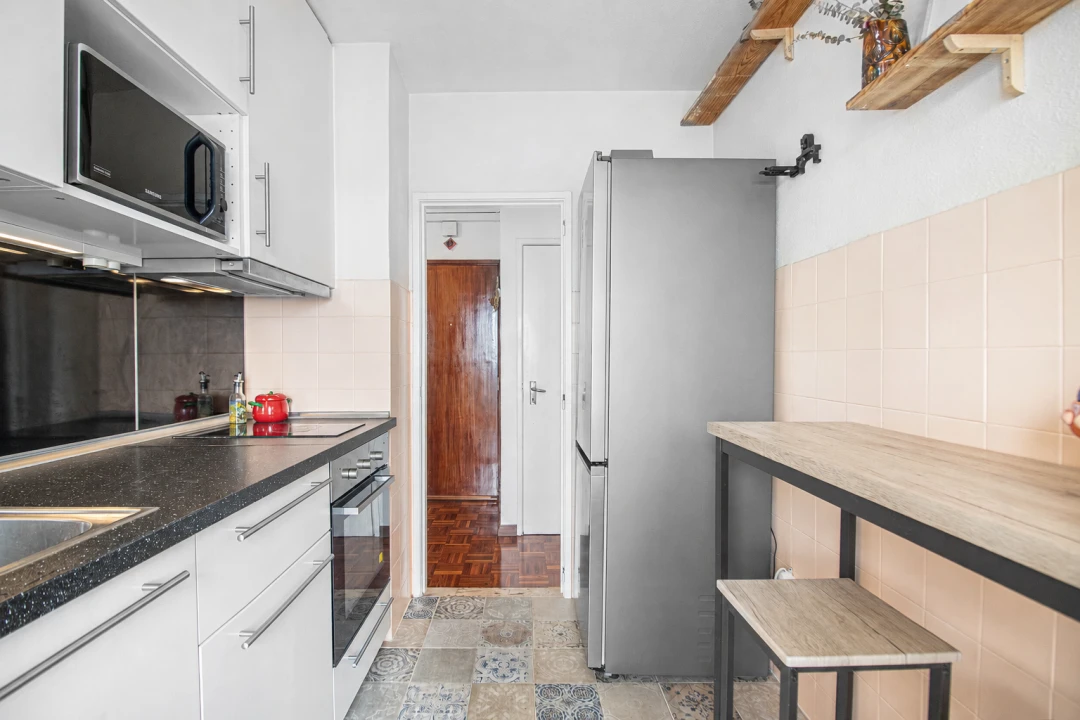 Apartamento T3 para Venda em Santo António dos Cavaleiros e Frielas Foto 10