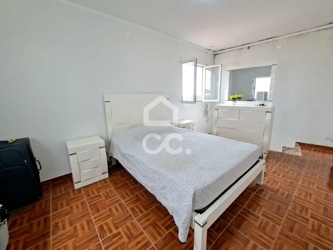 Moradia T2 para Venda em São Mateus da Calheta Foto 5