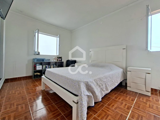 Moradia T2 para Venda em São Mateus da Calheta Foto 4