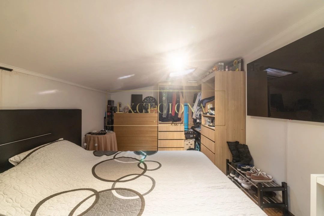 Apartamento T4 para Venda em Oliveira do Douro Foto 31