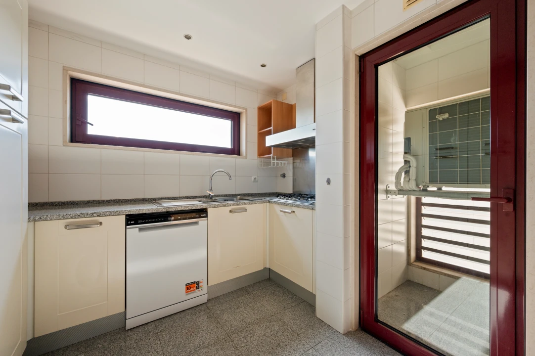 Apartamento T2 para Venda em São Domingos de Benfica Foto 9