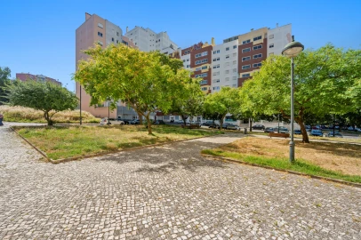 Apartamento T2 para Venda em São Domingos de Benfica