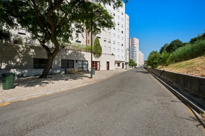 Apartamento T2 para Venda em São Domingos de Benfica