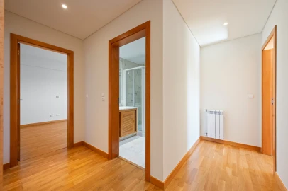 Apartamento T2 para Venda em São Domingos de Benfica