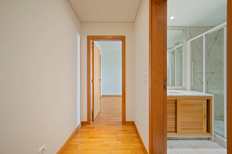 Apartamento T2 para Venda em São Domingos de Benfica Foto 17