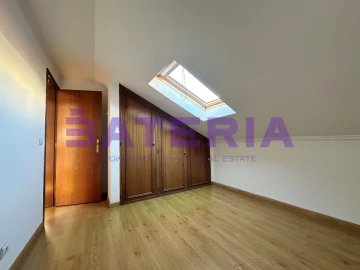 Apartamento T2 para Venda em Algés, Linda-A-Velha e Cruz Quebrada-Dafundo