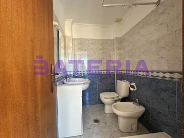 Apartamento T2 para Venda em Algés, Linda-A-Velha e Cruz Quebrada-Dafundo