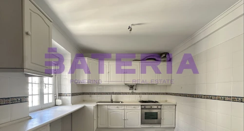Apartamento T2 para Venda em Algés, Linda-A-Velha e Cruz Quebrada-Dafundo