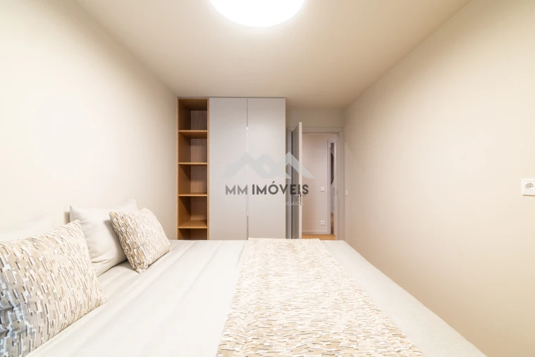 Apartamento T2 para Venda em Santa Marinha Foto 21