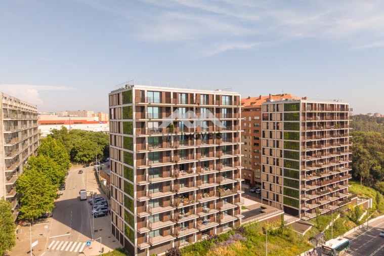 Apartamento T2 para Venda em Santa Marinha Foto 18