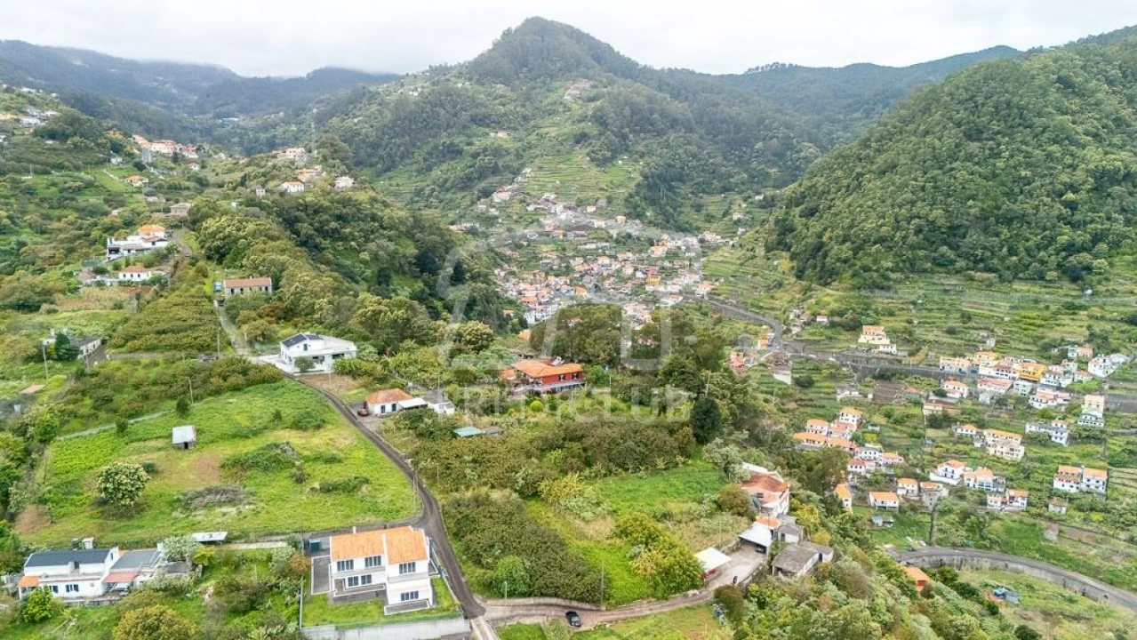 Terreno para Venda em Machico Foto 10