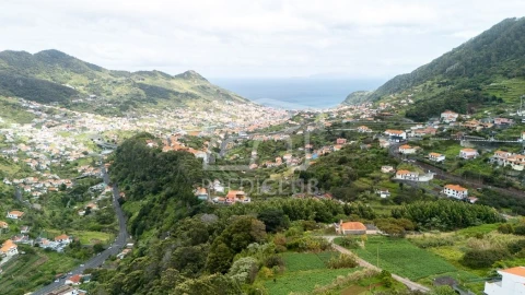 Terreno para Venda em Machico