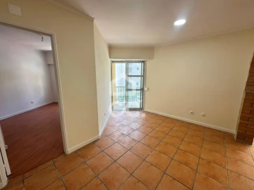 Apartamento T2 para Venda em Algueirão-Mem Martins