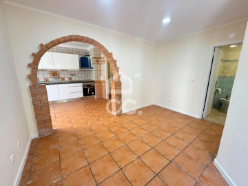 Apartamento T2 para Venda em Algueirão-Mem Martins