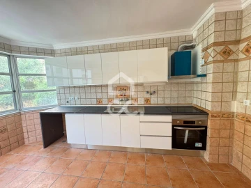 Apartamento T2 para Venda em Algueirão-Mem Martins
