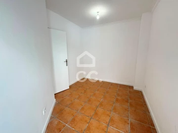Apartamento T2 para Venda em Algueirão-Mem Martins