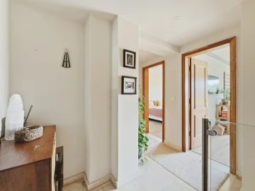 Apartamento T2 para Venda em Oeiras e São Julião da Barra, Paço de Arcos e Caxias