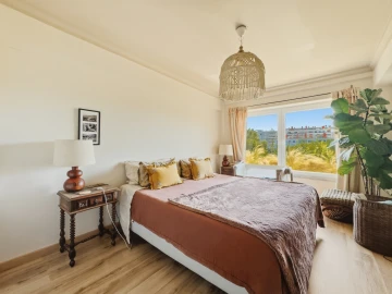 Apartamento T2 para Venda em Oeiras e São Julião da Barra, Paço de Arcos e Caxias