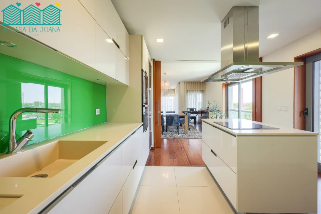 Apartamento T3 para Arrendamento em Glória e Vera Cruz Foto 8
