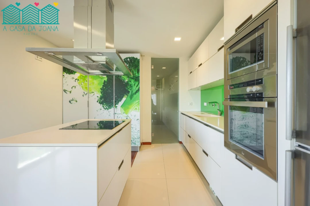 Apartamento T3 para Arrendamento em Glória e Vera Cruz Foto 11