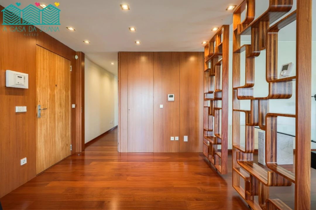Apartamento T3 para Arrendamento em Glória e Vera Cruz Foto 13