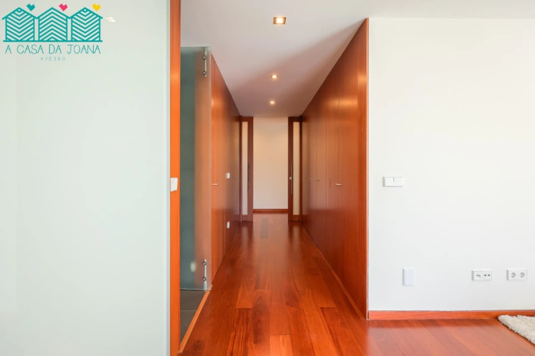 Apartamento T3 para Arrendamento em Glória e Vera Cruz Foto 16